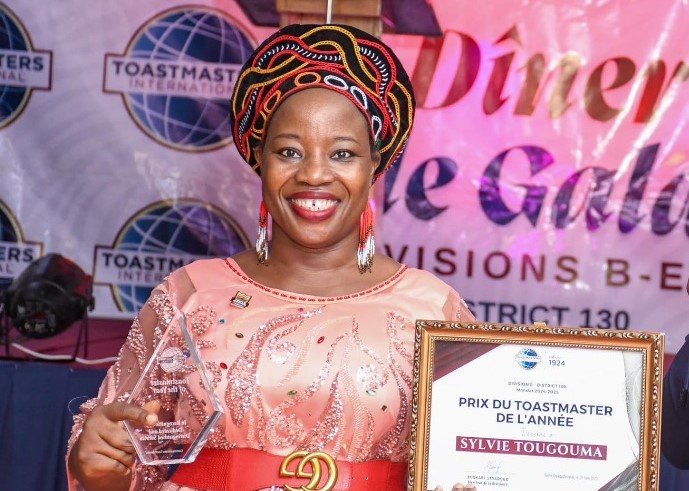 Sylvie Tougouma : Un leadership au service de la croissance à Toastmasters 1 Sylvie Tougouma : Un leadership au service de la croissance à Toastmasters 1