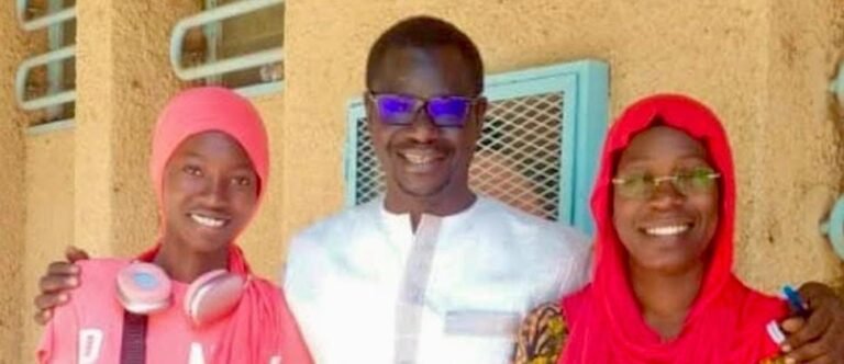Sénégal : Une mère de 49 ans et sa fille décrochent leur BAC 6