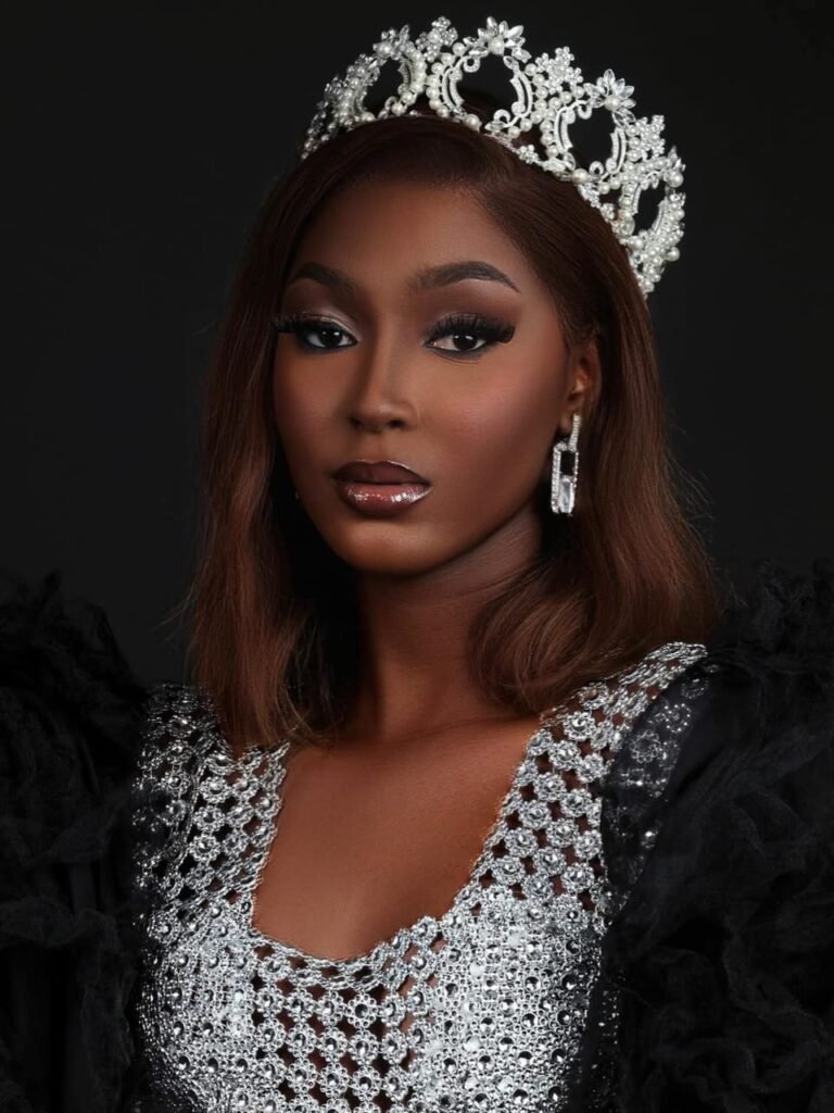 Miss Cameroun 2025: Josiane Golonga Harangada porte la couronne 3 Miss Cameroun 2025: Josiane Golonga Harangada porte la couronne 3