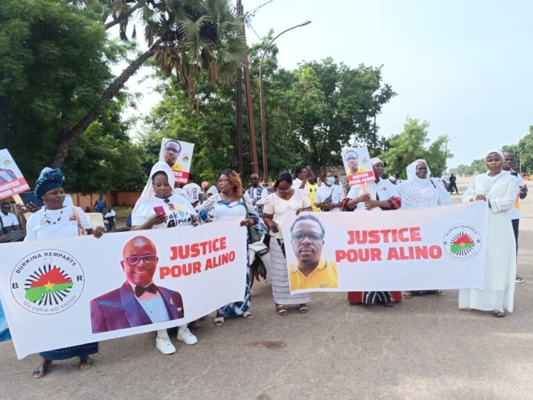 Décès Alino Faso: La CNAVC remet une lettre de doléances à l’ambassade de la Côte d'Ivoire 1 Décès Alino Faso: La CNAVC remet une lettre de doléances à l’ambassade de la Côte d'Ivoire 1