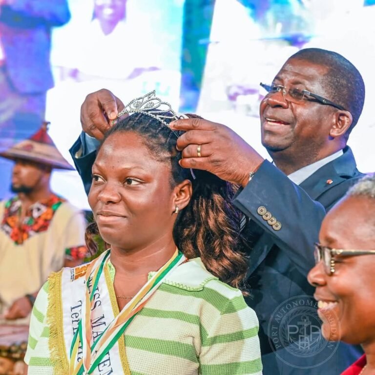 Miss Mathématique 2025 CI : Fatima Cissé, offre une bourse de 30 millions FCFA à la lauréate 8