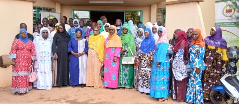 Programme d’incubation du CCIB : 25 femmes et filles seront accompagnées durant 3 ans 1 Programme d’incubation du CCIB : 25 femmes et filles seront accompagnées durant 3 ans 1