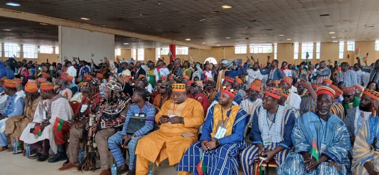 Burkina : Une conférence publique pour renforcer l’engagement patriotique, le civisme et la cohésion sociale 1 Burkina : Une conférence publique pour renforcer l’engagement patriotique, le civisme et la cohésion sociale 1