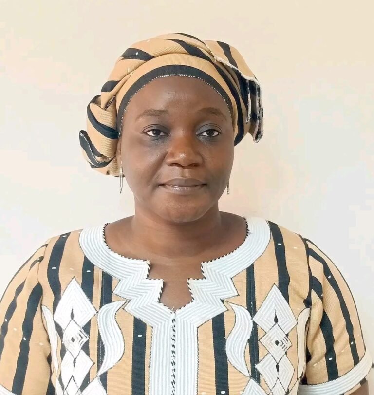 CHU de Tengandogo : Kadidia Dissa/Boro officiellement installée 1 CHU de Tengandogo : Kadidia Dissa/Boro officiellement installée 1