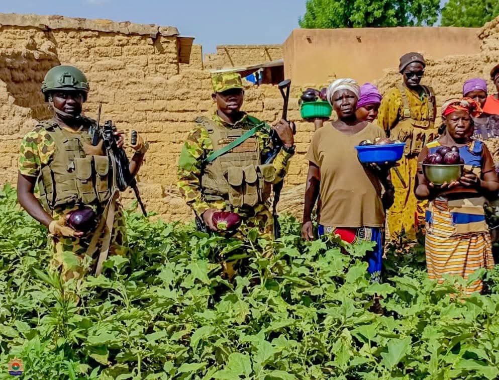 Toéni : Première récolte aux jardins des femmes dans zones à fort défi sécuritaire 3 Toéni : Première récolte aux jardins des femmes dans zones à fort défi sécuritaire 3