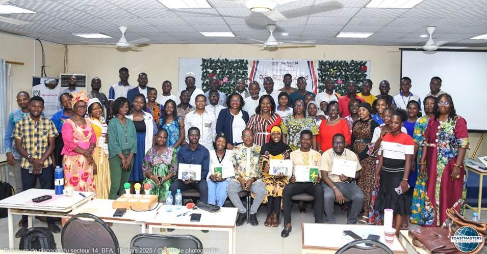 Sylvie Tougouma : Un leadership au service de la croissance à Toastmasters 5 Sylvie Tougouma : Un leadership au service de la croissance à Toastmasters 5