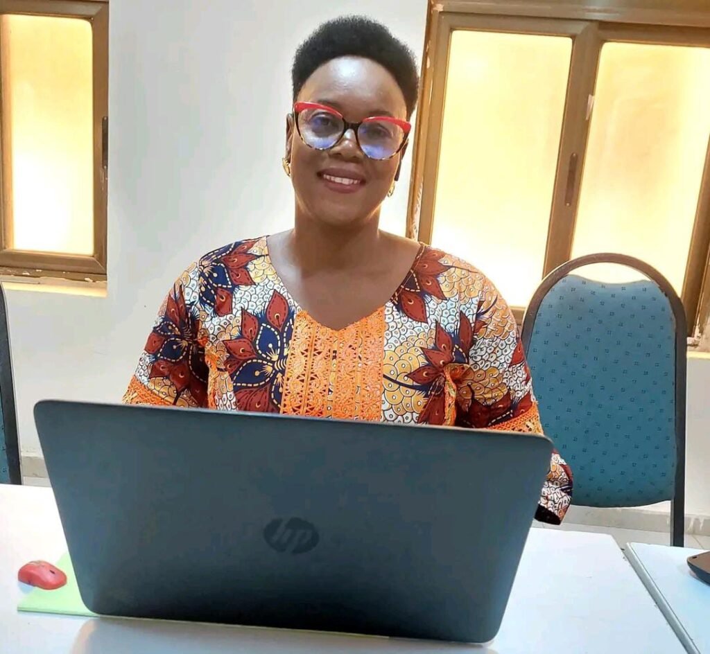 Nonmwende Franceline Sawadogo : Une militante déterminée à faire des femmes des bâtisseuses 3 Nonmwende Franceline Sawadogo : Une militante déterminée à faire des femmes des bâtisseuses 3