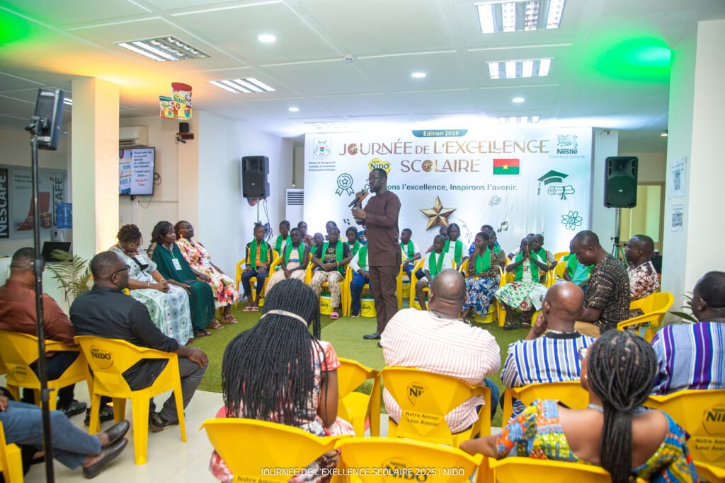 Journée de l’Excellence Scolaire : Nestlé NIDO célèbre les meilleurs écoliers du Burkina Faso 2 Journée de l’Excellence Scolaire : Nestlé NIDO célèbre les meilleurs écoliers du Burkina Faso 2