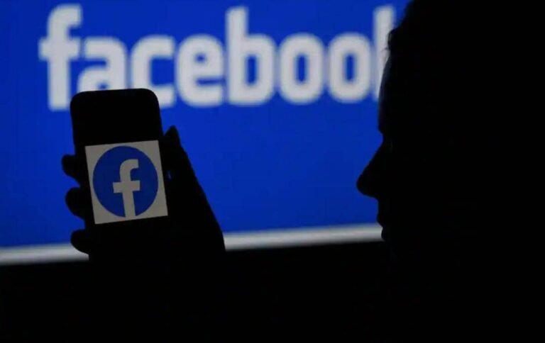 Italie : Facebook ferme un vaste groupe où circulaient des photos intimes de femmes 1 Italie : Facebook ferme un vaste groupe où circulaient des photos intimes de femmes 1