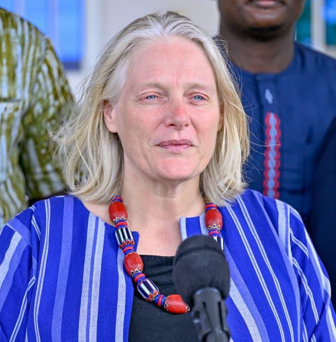 Coopération Burkina-Pays Bas: L ’Ambassadeur Esther Loeffen en fin de mission 2 Coopération Burkina-Pays Bas: L ’Ambassadeur Esther Loeffen en fin de mission 2