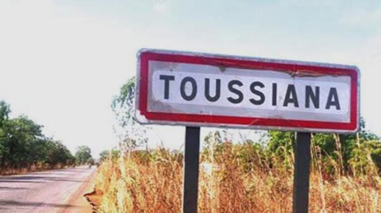 Toussiana : Il frappe sa femme parce qu’elle sortit tôt le matin et n’est revenue qu’à 23 heures 1 Toussiana : Il frappe sa femme parce qu’elle sortit tôt le matin et n’est revenue qu’à 23 heures 1