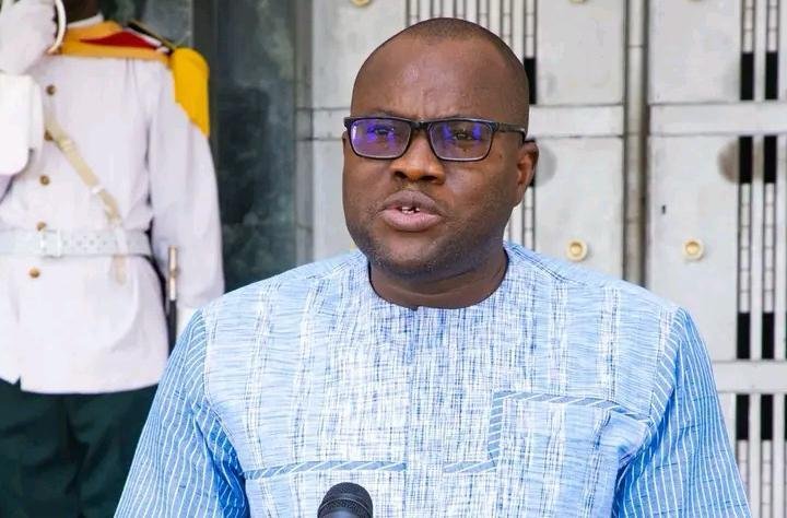 Administration publique du Burkina : Fini l’utilisation des chèques 8