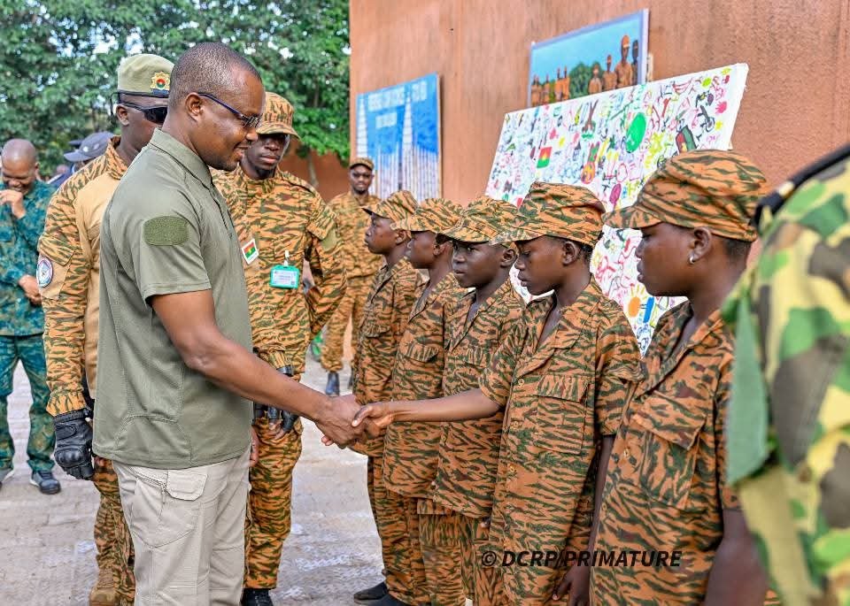 Camp vacances Faso Mêbo Guiriko: Fin de formation pour la promotion ''Siniya-Sigui'' 2 Camp vacances Faso Mêbo Guiriko: Fin de formation pour la promotion ''Siniya-Sigui'' 2
