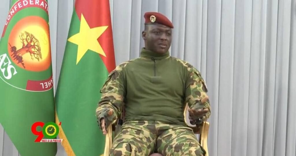 « Cessons l’assistanat » : Ibrahim Traoré invite à miser sur le savoir-faire des femmes  2