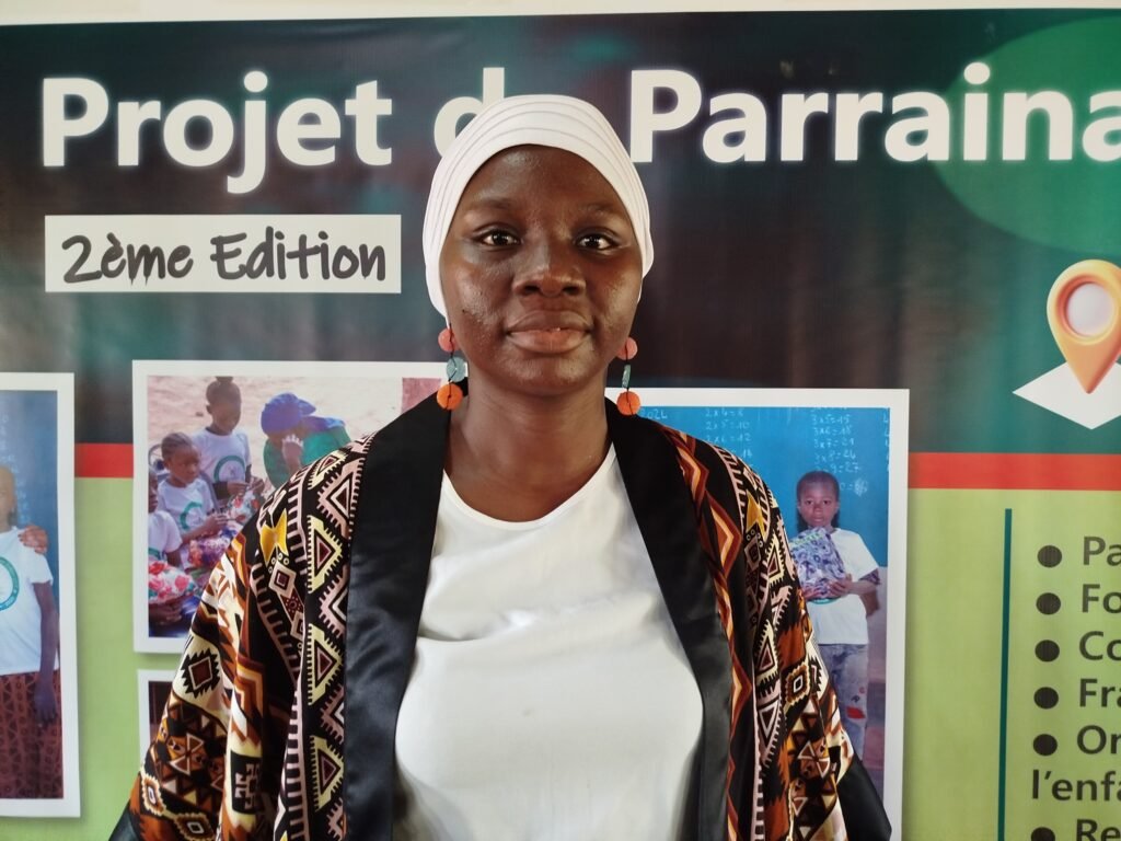 Boassa : Plus de 30 élèves parrainés par l’association Djokolobés Leeré 3 Boassa : Plus de 30 élèves parrainés par l’association Djokolobés Leeré 3