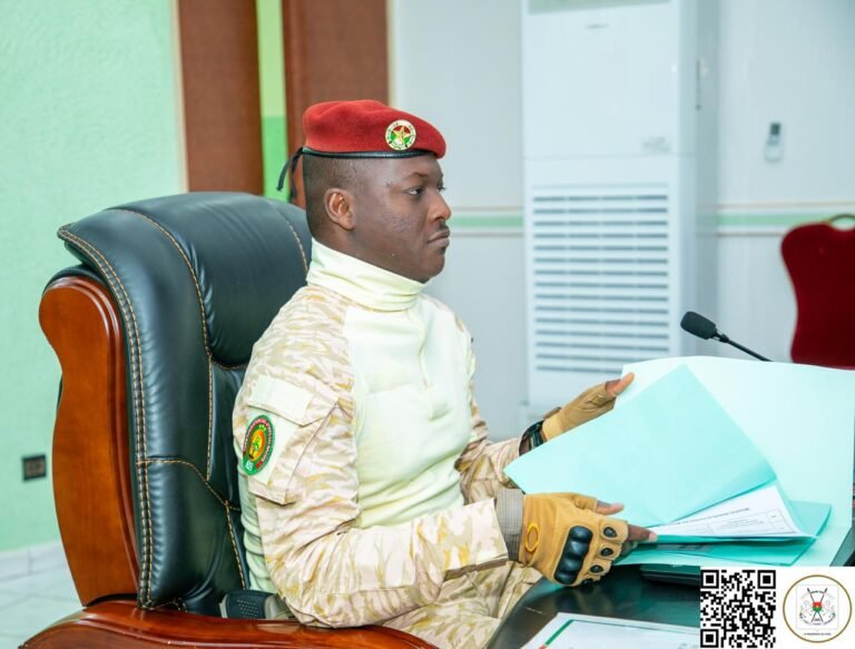 Burkina : Les Etablissements qui reçoivent du public doivent désormais construire des parkings 8 Burkina : Les Etablissements qui reçoivent du public doivent désormais construire des parkings 8