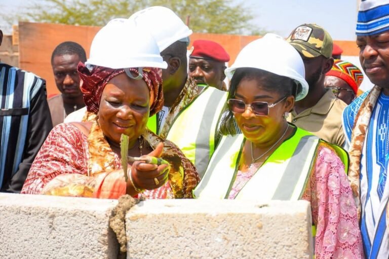 Saaba : 800 millions F CFA pour un orphelinat destiné à 400 enfants et 100 veuves de FDS et VDP 8 Saaba : 800 millions F CFA pour un orphelinat destiné à 400 enfants et 100 veuves de FDS et VDP 8