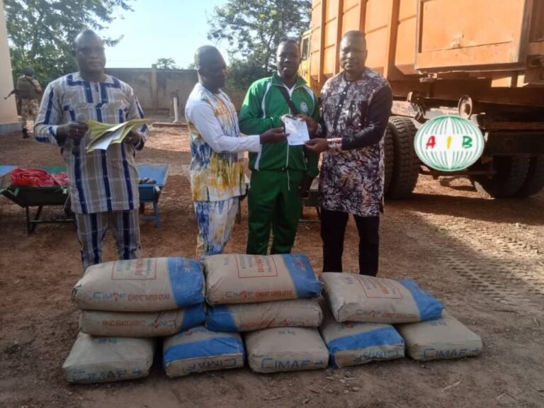 Banwa : 26 tonnes de ciment déjà mobilisées pour le lancement de la collecte Faso Mêbo 2 Banwa : 26 tonnes de ciment déjà mobilisées pour le lancement de la collecte Faso Mêbo 2
