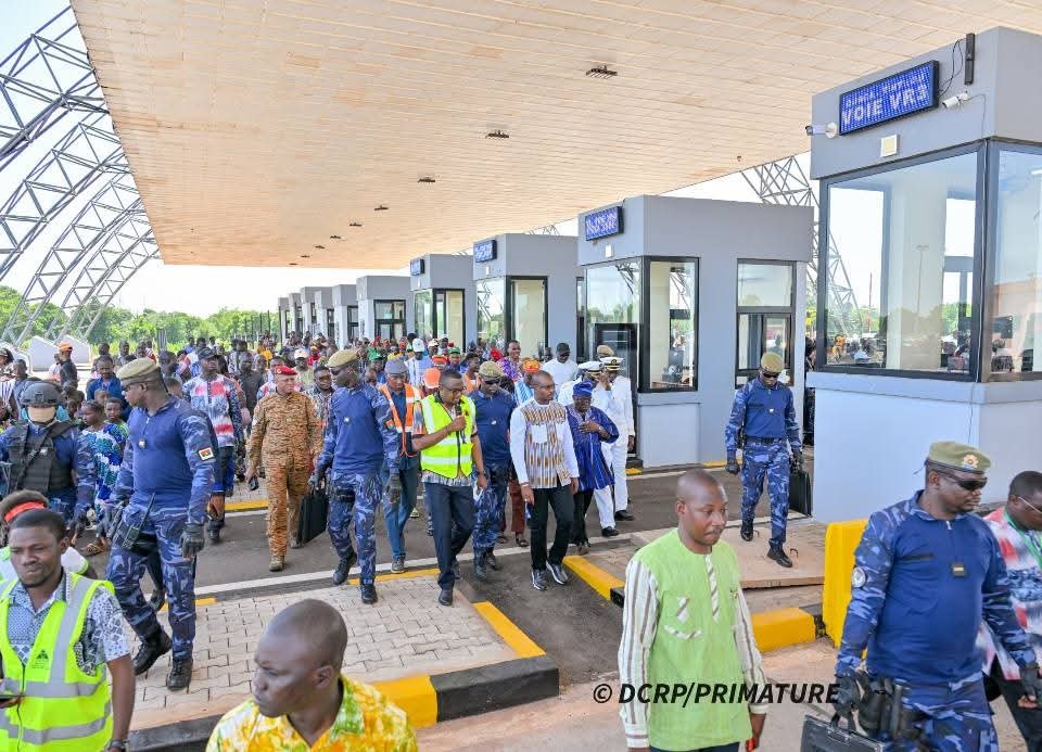 RN14 et péages modernes : Plus de 26 milliards FCFA investis 2 RN14 et péages modernes : Plus de 26 milliards FCFA investis 2