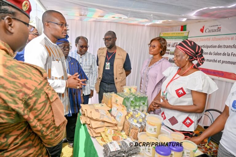 Koudougou : Le Premier ministre encourage les femmes rurales dans la valorisation des produits locaux 7 Koudougou : Le Premier ministre encourage les femmes rurales dans la valorisation des produits locaux 7