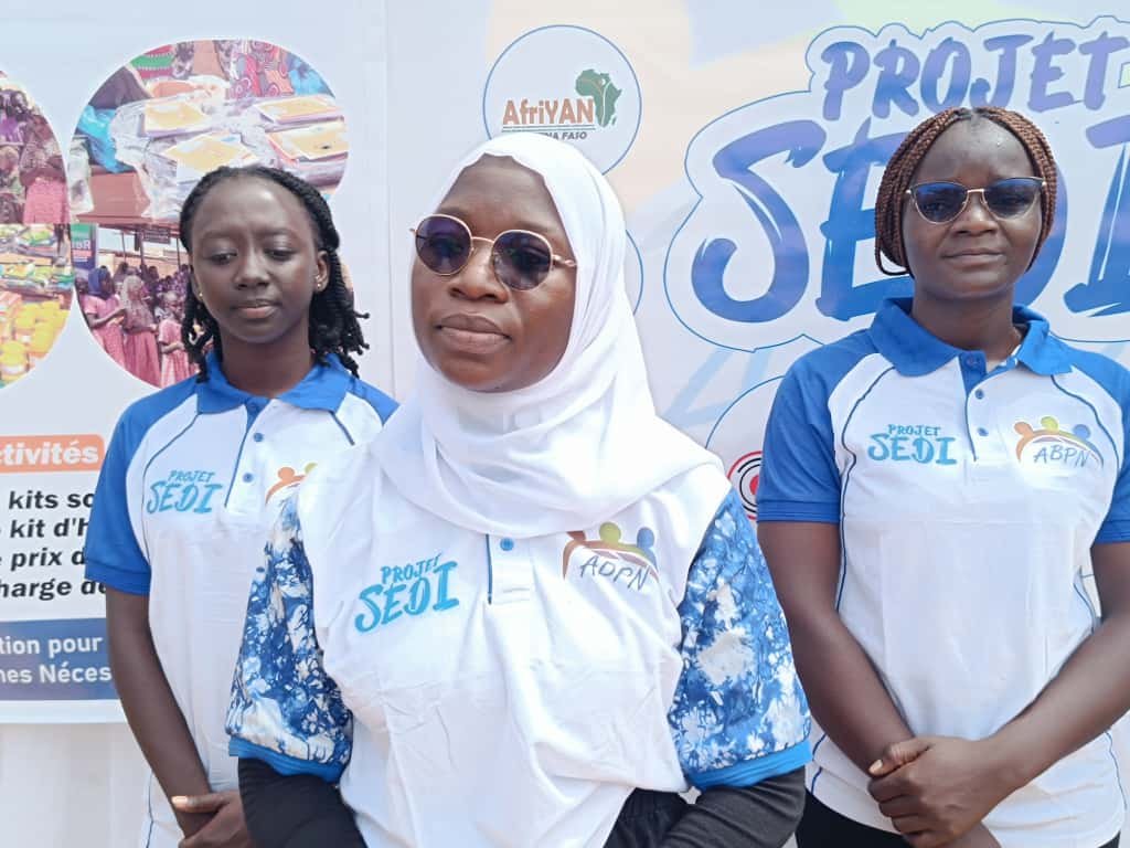 13 jeunes filles déplacées internes bénéficient de kits scolaires et d’hygiène grâce à l’ABPN 3 13 jeunes filles déplacées internes bénéficient de kits scolaires et d’hygiène grâce à l’ABPN 3