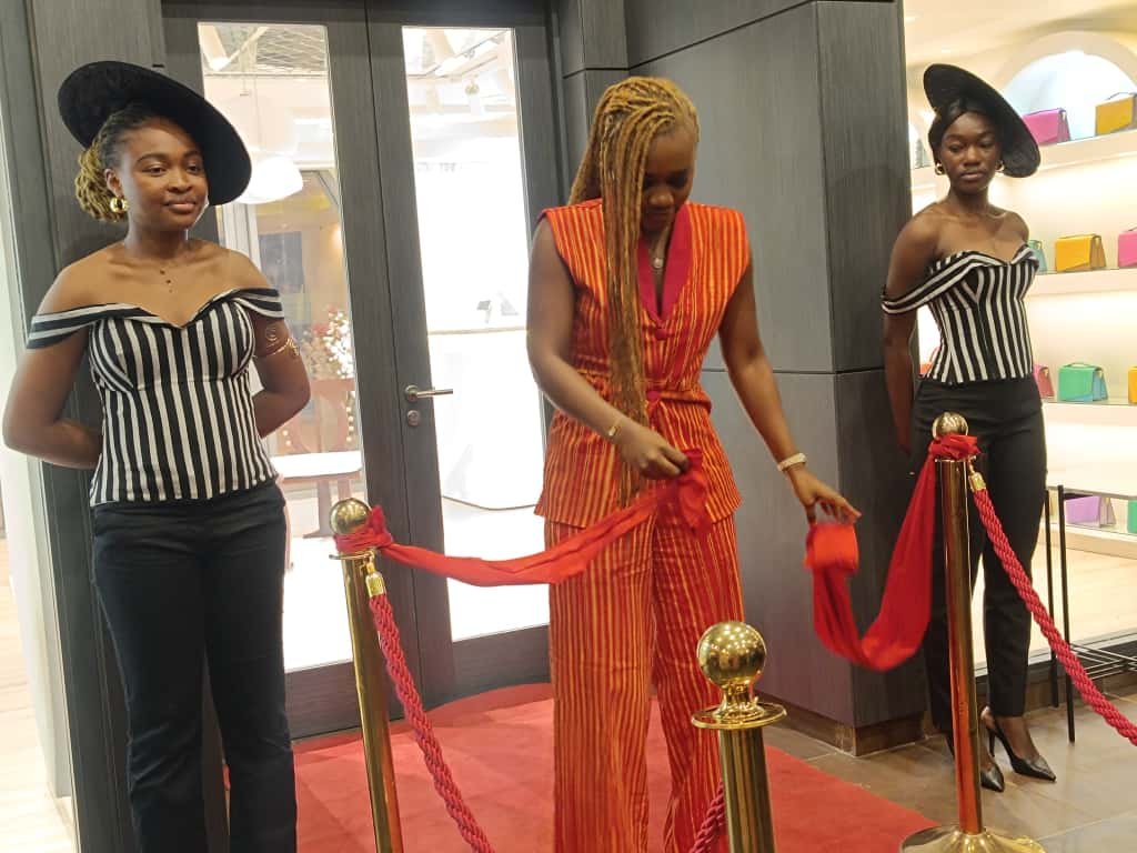 Aliwax : Ouagadougou à désormais sa boutique 2 Aliwax : Ouagadougou à désormais sa boutique 2