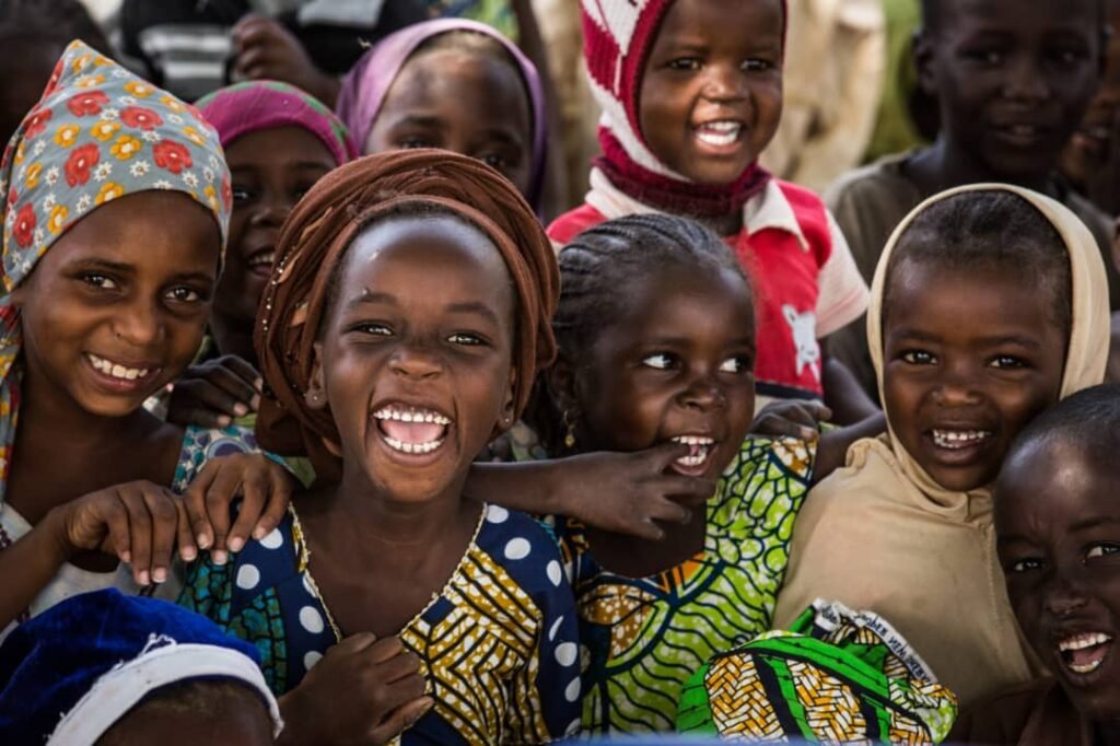 Burkina : 326 enfants placés en familles d’accueil grâce à un projet de prise en charge