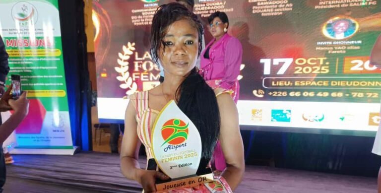 Football Féminin :  Pascaline Sawadogo de l’USFA sacrée meilleure joueuse et gardienne de l’année 2024-2025 5 Football Féminin :  Pascaline Sawadogo de l’USFA sacrée meilleure joueuse et gardienne de l’année 2024-2025 5