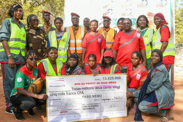 Faso Mêbo : Les Forces Armées Nationales offrent plus de 13 millions CFA 5 Faso Mêbo : Les Forces Armées Nationales offrent plus de 13 millions CFA 5