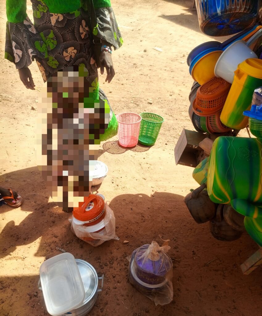 Ouagadougou : Ces vendeuses ambulantes d’ustensiles de cuisine qui facilitent le quotidien 1