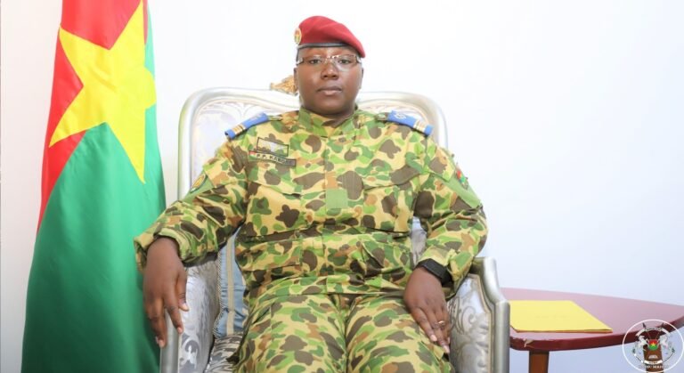 Burkina: La campagne “Dɛmɛ Sira" pour renforcer les liens sociaux et communautaires 1 Burkina: La campagne “Dɛmɛ Sira" pour renforcer les liens sociaux et communautaires 1