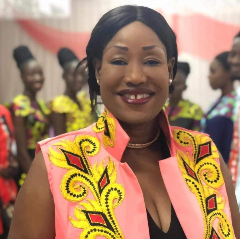 Koro DK Style a fêté ses 25 ans de carrière dans la mode le 28 novembre 2025 à Azalaï Hôtel.