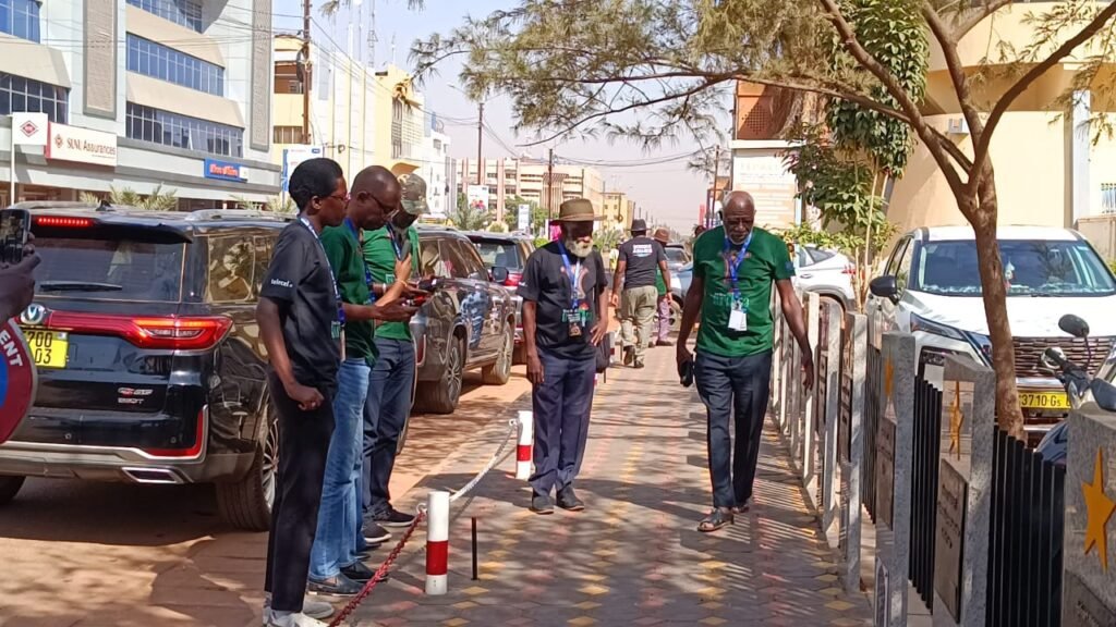 SOTIGUI Awards 2025 : Les stars du cinéma africain en visite sur la Rue des Étoiles 3