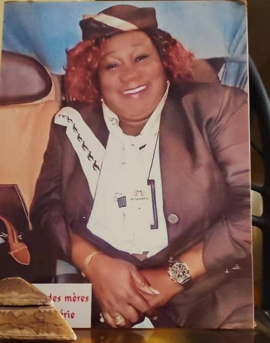 Binta Ouédraogo : 37 ans dans les airs, une vie d’hôtesse de l’air entre passion et discipline 2
