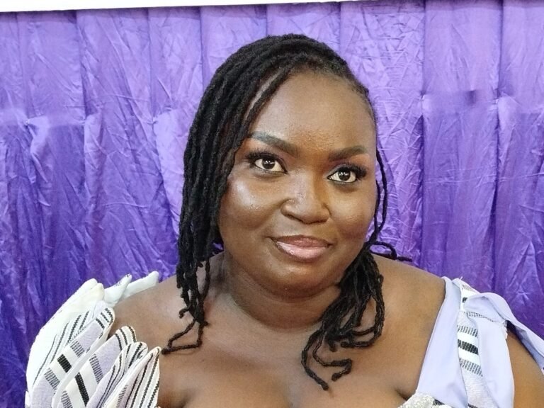 « Recoller l’invisible » : Mireille transforme ses blessures en force 1 « Recoller l’invisible » : Mireille transforme ses blessures en force 1