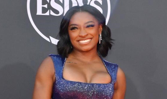 USA: Simone Biles révèle avoir subi trois opérations de chirurgie esthétique 5 Simone Biles