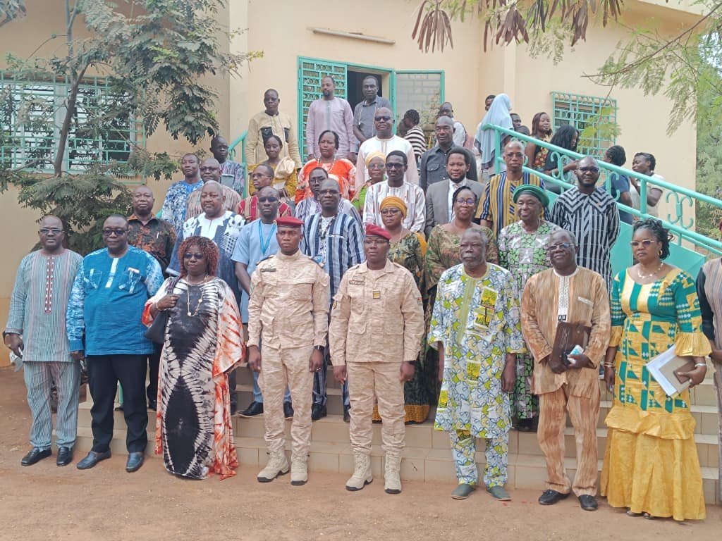 Burkina : La Semaine de la Solidarité de la campagne « Dèmè Sira » officiellement lancée 3 Burkina : La Semaine de la Solidarité de la campagne « Dèmè Sira » officiellement lancée 3