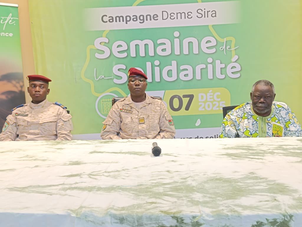 Burkina : La Semaine de la Solidarité de la campagne « Dèmè Sira » officiellement lancée 2 Burkina : La Semaine de la Solidarité de la campagne « Dèmè Sira » officiellement lancée 2