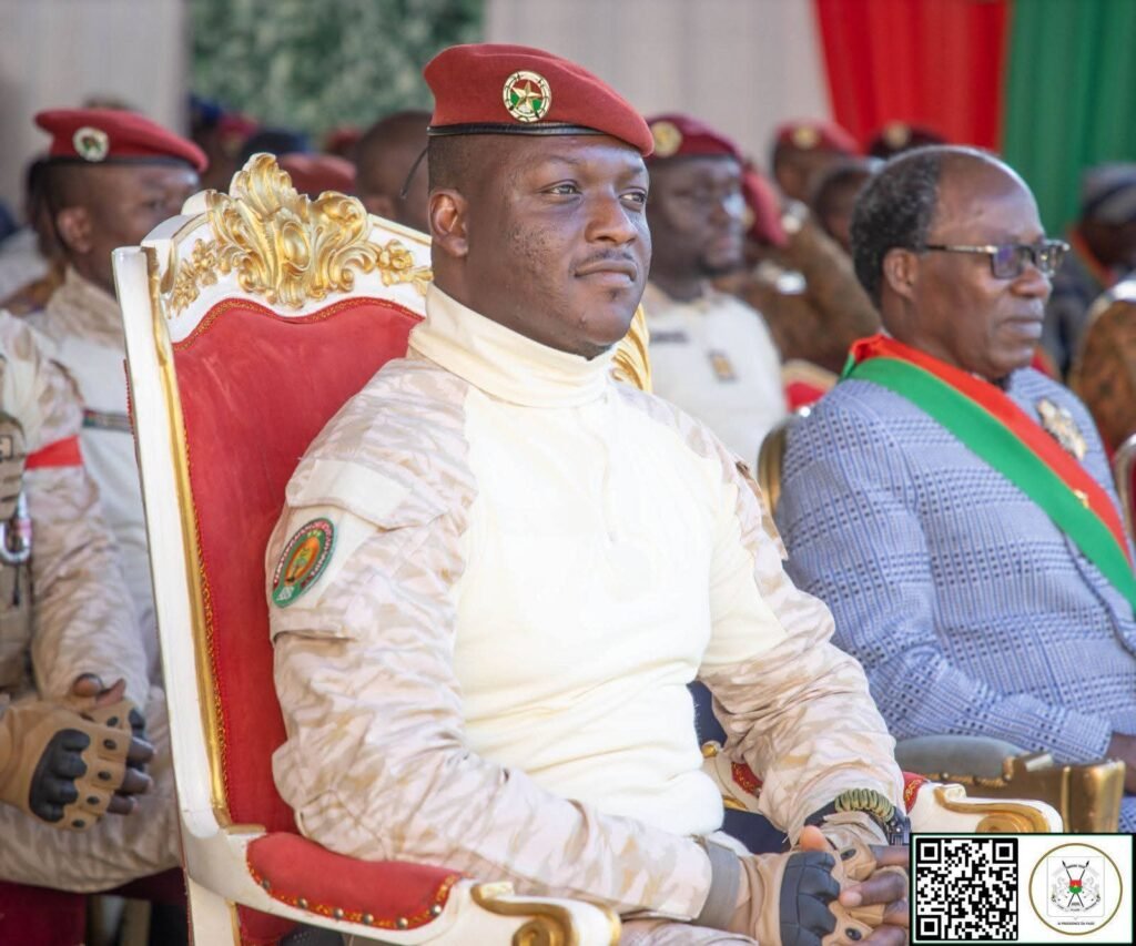 11-Décembre 2025 : 400 fils et filles élevés dans les ordres nationaux 1