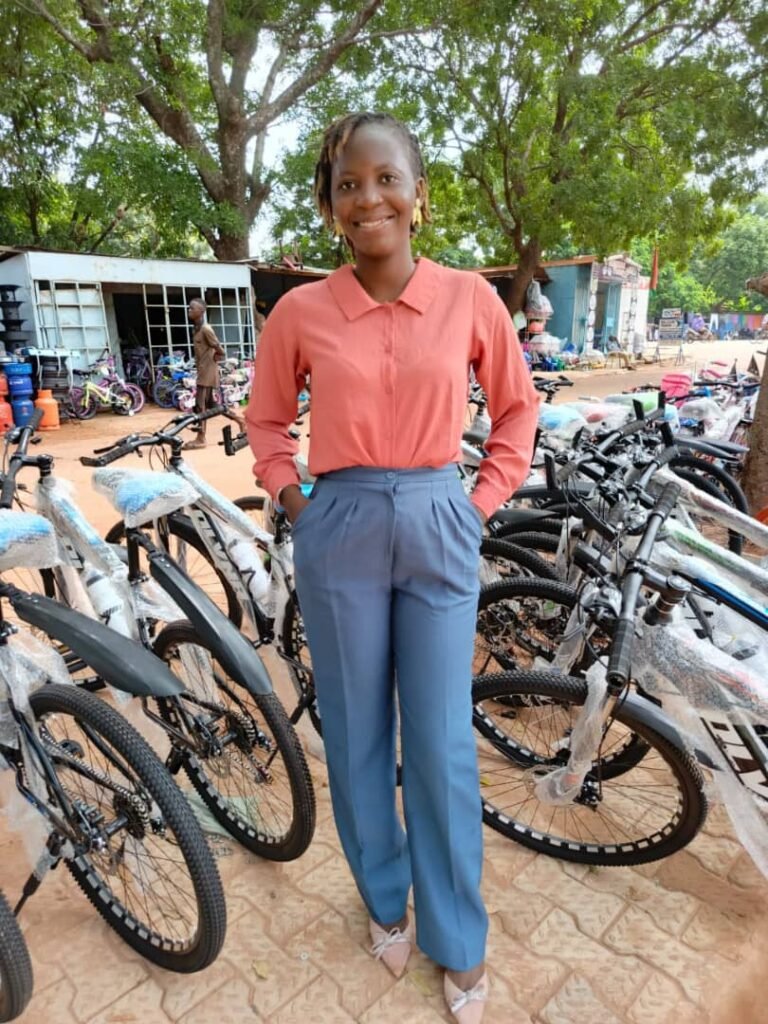 Awa Cissé : Femme d'affaire fidèle partenaire des ONG 5