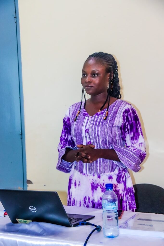 Soutenance : Mention très bien pour Heureuse Congo 4