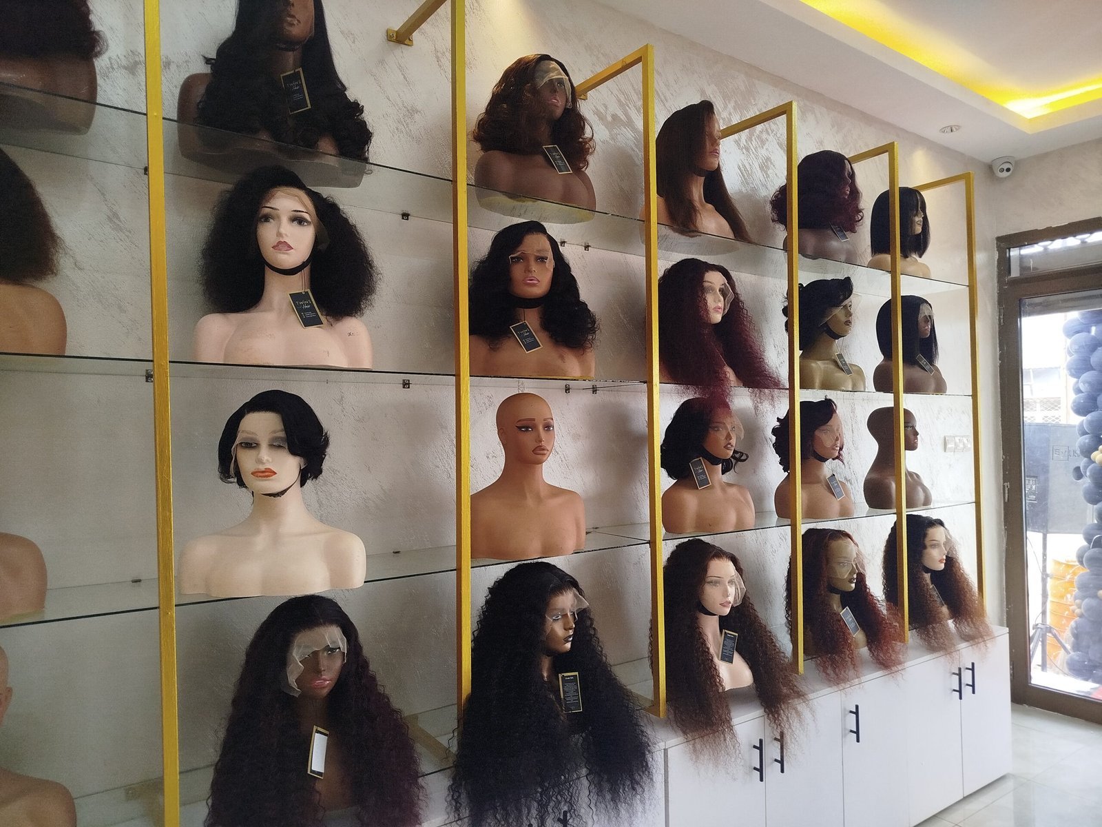 Entrepreneuriat féminin : La marque ivoirienne Twin’s Hair s’implante à Ouagadougou