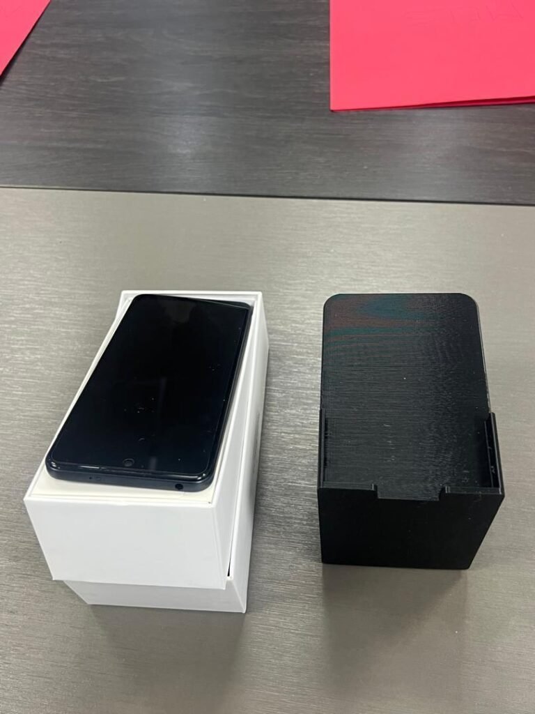 Brakina : Remise de kits de laboratoire aux fournisseurs de maïs 2