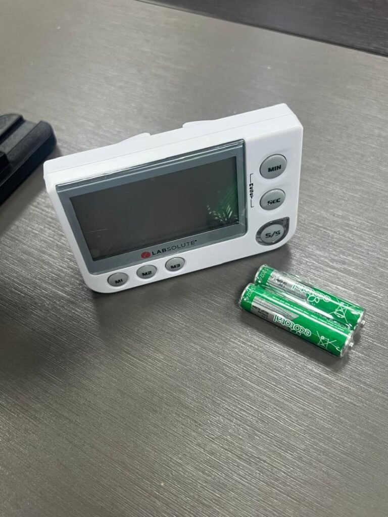 Brakina : Remise de kits de laboratoire aux fournisseurs de maïs 3