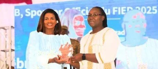 FIED 2025 : Un prix d’excellence pour la Ministre de l’Action Humanitaire 3