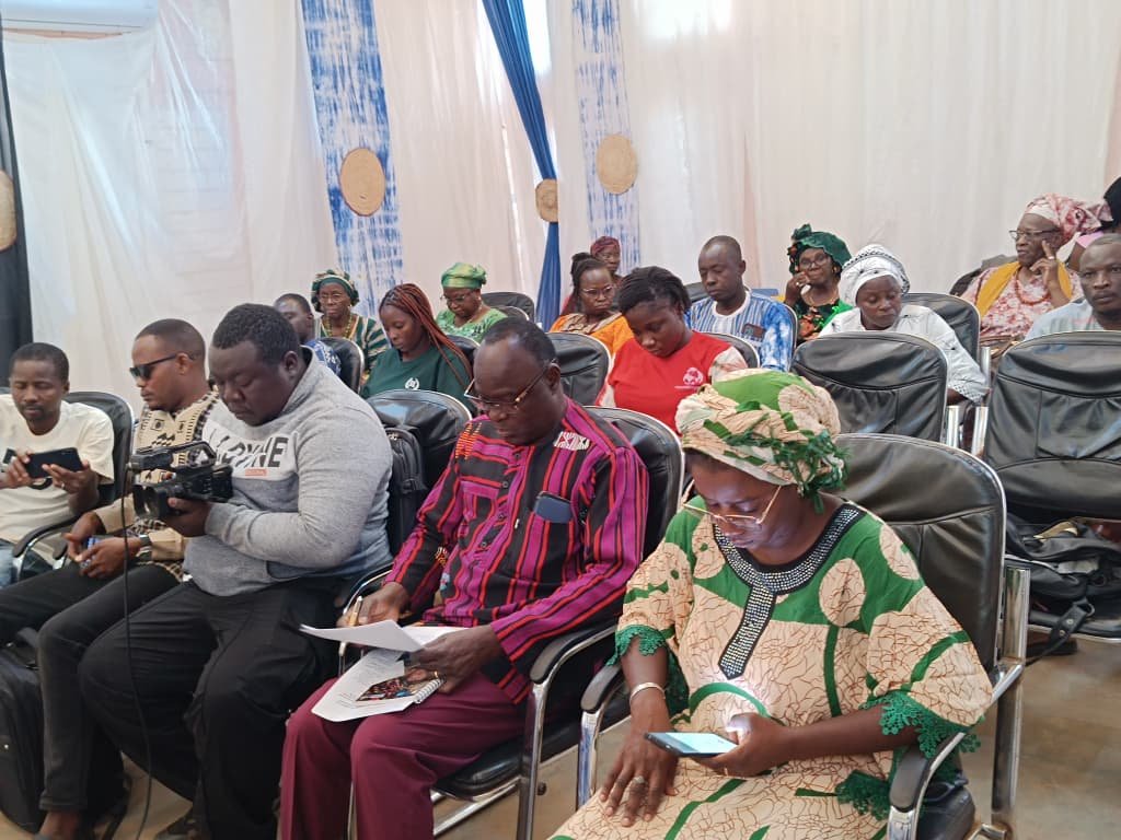 Voix de Femmes célèbre 25 ans d’engagement pour les droits des femmes 2