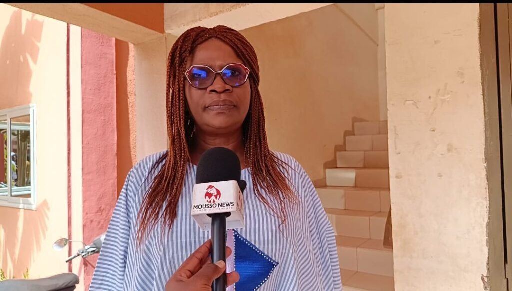 " A travers #DɛmɛSira, faisons de chaque téléphone, une arme de Paix", Raïssa Compaoré 5