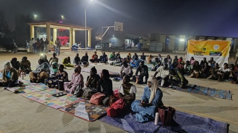 Dialogue Sous les Étoiles : Un cadre intergénérationnel pour consolider la paix 8 Dialogue Sous les Étoiles : Un cadre intergénérationnel pour consolider la paix 7