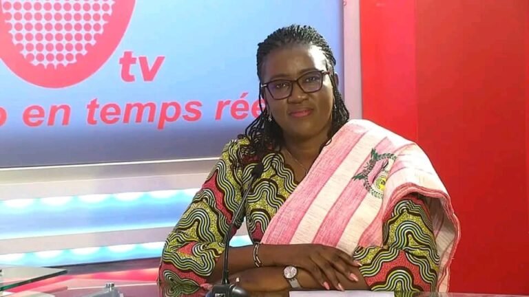 La Présidente de l’Ordre des Sage-femmes et Maïeuticiens du Burkina Faso