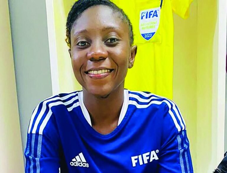 Latifah : Arbitre assistante à FIFA pendant plus de 6 ans, elle range le drapeau 5 Latifah : Arbitre assistante à FIFA pendant plus de 6 ans, elle range le drapeau 5